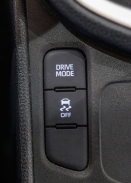 Toyota 2021 Toyota Yaris Cross 1.5 Comfort CVT 1.5 Benzyna 125KM, zdjęcie 33