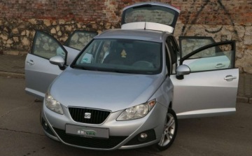 Seat Ibiza IV SportTourer 1.4 MPI 85KM 2010 Seat Ibiza SEAT Ibiza V ST 1,4 16C-Kombi-Tempomat-Elektryczne Szyby,Luster, zdjęcie 13