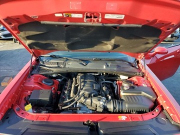 Dodge Challenger III 2015 Dodge Challenger SRT 392 2015 6.4L 6.4 Benzyna 485KM, zdjęcie 6