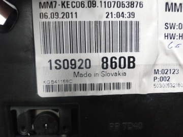 1S0920860B PŘÍSTROJOVÁ DESKA BUDÍKY VW UP 1S0 1.0 MPI