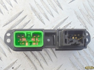 MITSUBISHI GALANT 93R - PŘEPÍNAČ PŘEDEHŘÁNÍ