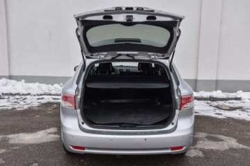 Toyota Avensis II Kombi 2.0 D-4D 126KM 2009 Toyota Avensis TOYOTA AVENSIS 2.0D4D 126KM Xenon Czujniki Parkowania Salon, zdjęcie 31