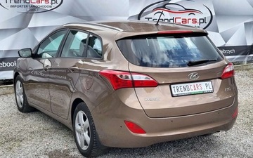 Hyundai i30 II Wagon 1.6 GDI 135KM 2014 Hyundai i30 1.6 136 KM Klimatronic bezwypadkowy OPLACONY Gwarancja 1.6, zdjęcie 6