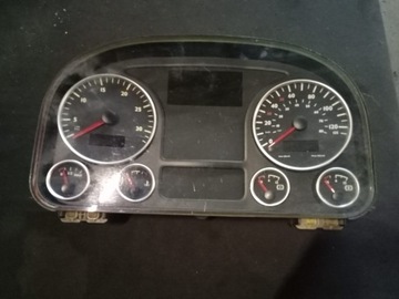 LICZNIK ZEGAR TGX TGS TGL TGA 81272026210