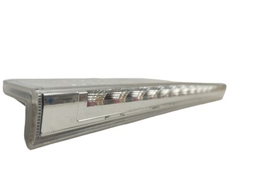 PŘÍDAVNÉ TŘETÍ SVĚTLO STOP LED RENAULT LAGUNA III 3 KOMBI (07-10)