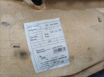 MERCEDES C W203 TAPICERKA DRZWI PRZÓD LEWA