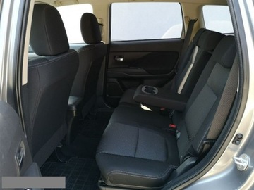 Mitsubishi Outlander III 2016 Mitsubishi Outlander 2.2 DID 150KM # Serwis #, zdjęcie 13
