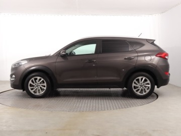 Hyundai Tucson III SUV 1.7 CRDi 141KM 2016 Hyundai Tucson 1.7 CRDi, Salon Polska, Automat, zdjęcie 2