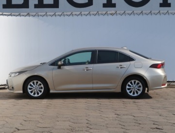 Toyota Corolla XII Sedan 1.5 VVT-i 125KM 2022 Toyota Corolla 1.5 VVT-i, Salon Polska, zdjęcie 2