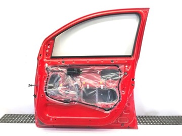 DVEŘE PRAVÝ PŘEDNÍ SUBARU JE IV HATCHBACK