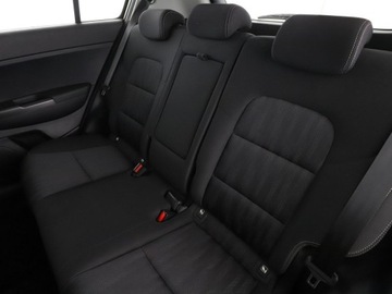 Kia Sportage IV SUV Facelifting 1.6 GDI 132KM 2018 Kia Sportage Historia serwisowa KIA Niski przebieg, zdjęcie 16