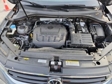 Volkswagen Tiguan III 2024 Volkswagen Tiguan Se R-Line Black 2024 2.0 Benzyna 184KM, zdjęcie 6