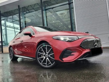 Mercedes CLA C118/X118 2025 MERCEDES-BENZ CLA 250+ AMG Line Sedan (272KM) 2025, zdjęcie 1