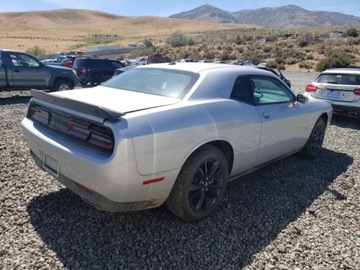 Dodge Challenger III 2023 Dodge Challenger Sxt 2023 3.6l 3.6 Benzyna 303KM, zdjęcie 3