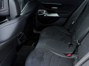 Mercedes Klasa E W214 Sedan 2.0 220d 197KM 2025 E Klasa 220 d 4-Matic AMG 2.0 (197KM) 2025, zdjęcie 12