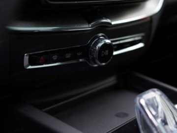 Volvo XC60 II 2026 VOLVO XC60 B5 AWD Ultra Black Edition Suv 2.0 (264KM) 2026, zdjęcie 13