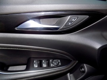 Opel Insignia I Sports Tourer Facelifting 2.0 CDTI Ecotec 170KM 2017 OPEL INSIGNIA B 2,0 CDTi 170 KM LUX LED IDEALNA, zdjęcie 15