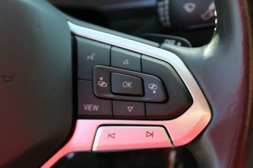 Volkswagen Tiguan II SUV Facelifting 2.0 TDI 150KM 2022 Volkswagen Tiguan LIFE DSG Salon Polska, zdjęcie 17