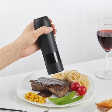 Электрическая мельница для перца и соли Peugeot