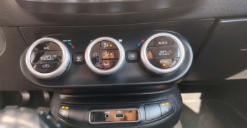 Fiat 500X Crossover 1.4 16V Mair 140KM 2017 Fiat 500X Fiat 500X 1.4 MultiAir Lounge 1.4 Benzyna 140KM, zdjęcie 20