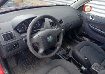 Skoda Fabia I 2005 Skoda Fabia Kupiony w Polsce - ubezpieczony - benzyna - 5 drzwi 1.2 Benzyna, zdjęcie 17