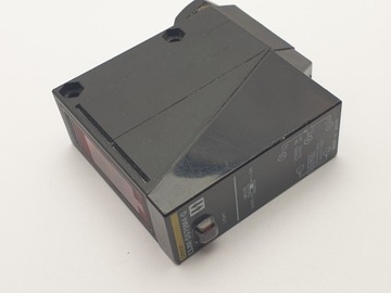 датчик отражения OMRON E3JM-DS70M4-G реле НО НЗ