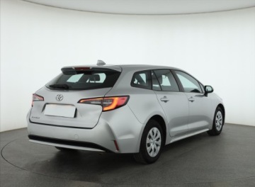 Toyota Corolla XII TS Kombi 1.2 Turbo D-4T 116KM 2019 Toyota Corolla 1.2 Turbo, Salon Polska, zdjęcie 4