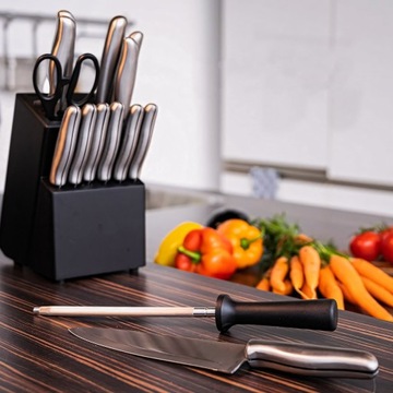 Набор из 16 стальных кухонных ножей Sharp в блоке Стояк + ножницы