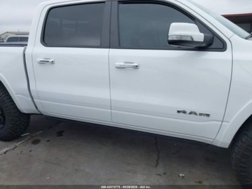  RAM 1500 LARAMIE 4X4 57 BOX 2022 5.7 Benzyna 395KM, zdjęcie 6