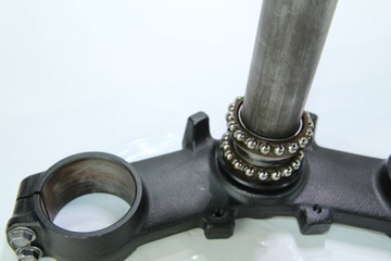 KAWASAKI Z-900 17-19 НИЖНЯЯ ПОЛКА