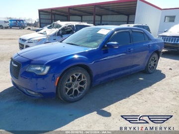 Chrysler 300C II 2018 Chrysler 300s 300S AWD 2018, zdjęcie 2