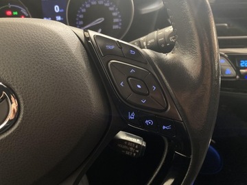 Toyota C-HR I Crossover Facelifting 1.8 Hybrid 122KM 2021 Toyota C-HR 1.8 Hybrid Style Toyota C-HR 1.8 Style, zdjęcie 13