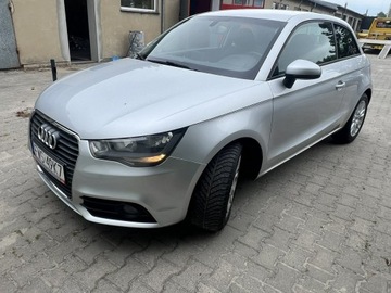 Audi A1 I Hatchback 3d 1.6 TDI 105KM 2012 Audi A1 Zarejestrowany Klima Tempomat 1.6 TDI, zdjęcie 1