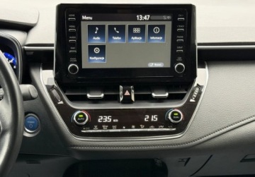 Toyota Corolla XII Sedan 1.8 Hybrid 122KM 2019 Toyota Corolla Style Tech, Salon Polska. Czujniki Kamera, Serwis ASO 1.8, zdjęcie 7