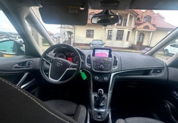 Opel Zafira C Tourer 1.4 Turbo ECOTEC 140KM 2013 Opel Zafira 7 miejsc 1.4 Benzyna 140KM, zdjęcie 6