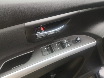 Suzuki SX4 II S-cross 1.6 DDiS 120KM 2015 Suzuki SX4 S-Cross 1.6 D 120KM # Klima # Tempomat, zdjęcie 14