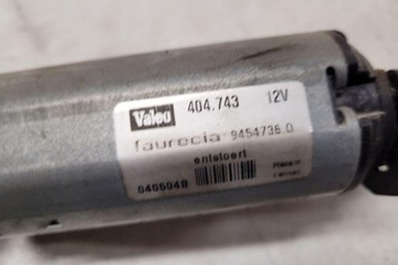 MOTOREK PŘEDNÍHO PRAVÉHO SEDADLA OPEL VECTRA C GTS 404743 2.0L DIESEL