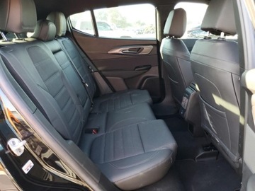 Alfa Romeo 2024 Alfa Romeo Tonale Veloce, 2024r., 4x4, 1.3L 1.3 Hybryda 285KM, zdjęcie 10