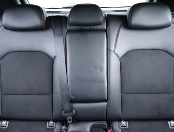 Kia Ceed III GT 1.6 T-GDI 204KM 2019 Kia Ceed 1.6 T-GDI GT, Salon Polska, Serwis ASO, zdjęcie 9