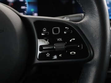 Mercedes CLA C118/X118 2019 Mercedes CLA 180 automat full LED półskóra navi, zdjęcie 28