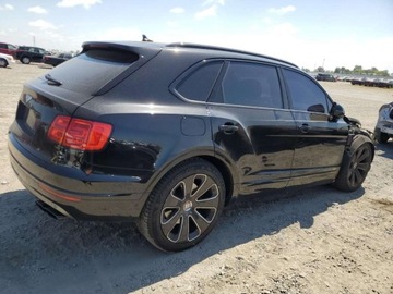Bentley Bentayga 2020 Bentley Bentayga 2020 4.0l 4.0 Benzyna 542KM, zdjęcie 3