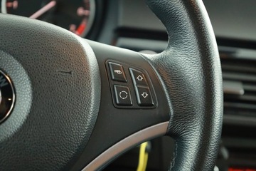 BMW Seria 3 E90-91-92-93 Touring E91 2.0 318i 143KM 2011 BMW 3 318 i, Skóra, Klima, Klimatronic, Tempomat, zdjęcie 14