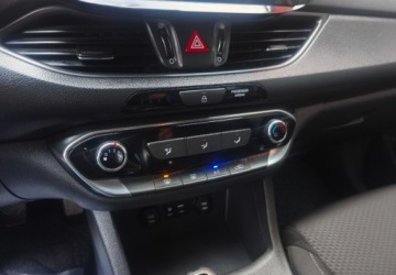 Hyundai i30 III Hatchback 1.0 T-GDI 120KM 2018 Hyundai i30 Oryginalny Lakier Stan Bardzo Dobry Benzyna 120KM, zdjęcie 15