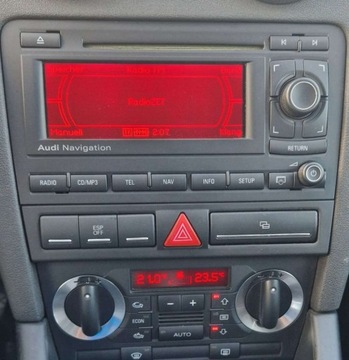 Audi A3 8P Hatchback 3d 2.0 TDI PD 170KM 2008 Audi A3 Sportback Sportback 2.0 TDI 170KM QUATTRO S LINE Skora Xenon 2.0, zdjęcie 16