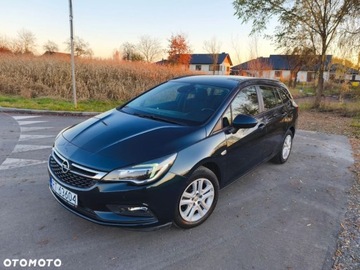 Opel Astra K Sports Tourer 1.4 Turbo 150KM 2016 Opel Astra Opel Astra 1.4 Turbo Edition 1.4 Benzyna 150KM, zdjęcie 1