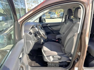 Volkswagen Caddy IV Kombi Maxi 2.0 TDI SCR BlueMotion Technology 102KM 2017 Volkswagen Caddy Polski salon! 1 Ręka, 7 osób!, zdjęcie 9
