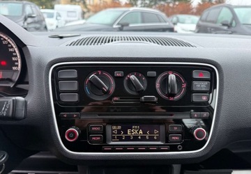 Volkswagen up! Hatchback 5d 1.0 MPI 60KM 2015 Volkswagen up Volkswagen up Benzyna 60KM, zdjęcie 13