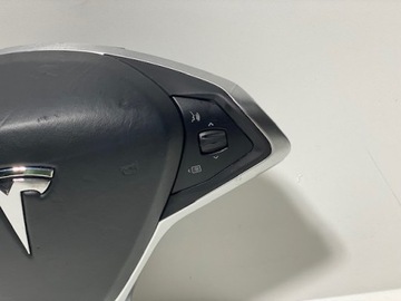 TESLA S AIRBAG PODUSZKA GRZANA 1036779-01-a