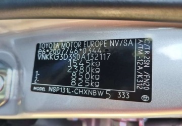 Toyota Yaris III Hatchback 5d Facelifting 2017 1.5 Dual VVT-iE 111KM 2019 Toyota Yaris Toyota Yaris 1.5 20th Anniversary CVT 1.5 Benzyna 111KM, zdjęcie 33