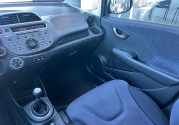 Honda Jazz III 1.2 i-VTEC 90KM 2011 Honda Jazz 1.2Benz.90KM Klima AluNowe Opony Kurtyny ESP Faktura Gwarancja, zdjęcie 11